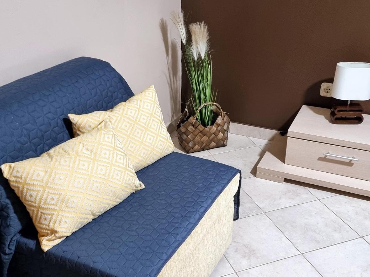 M&M Apartments Биоград на Мору Екстериор снимка