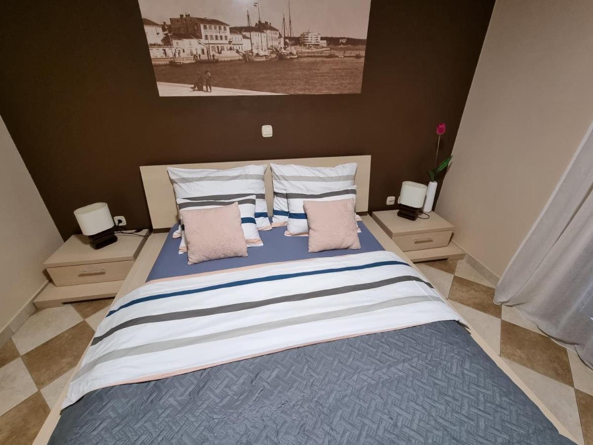 M&M Apartments Биоград на Мору Екстериор снимка