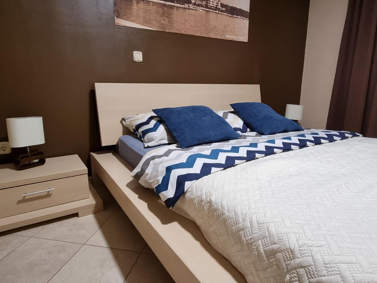 M&M Apartments Биоград на Мору Екстериор снимка